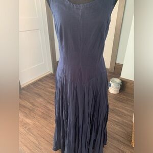 Maxi dress, sleeveless, flare bottom, navy, size M